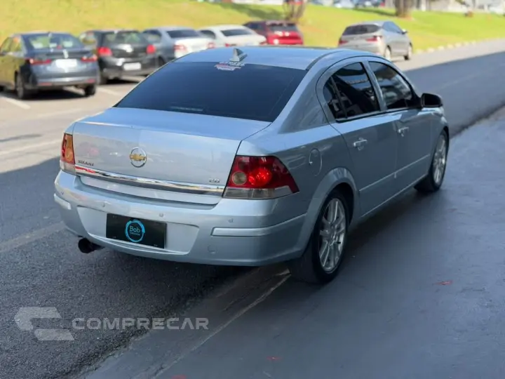 Vectra EXPRESSION 2.0 MPFI FlexPower Aut