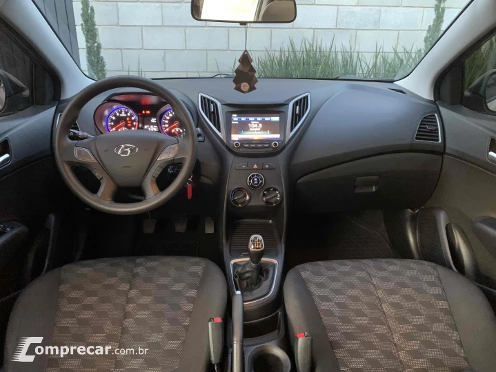 HB20 1.6 COMFORT PLUS 16V FLEX 4P MANUAL