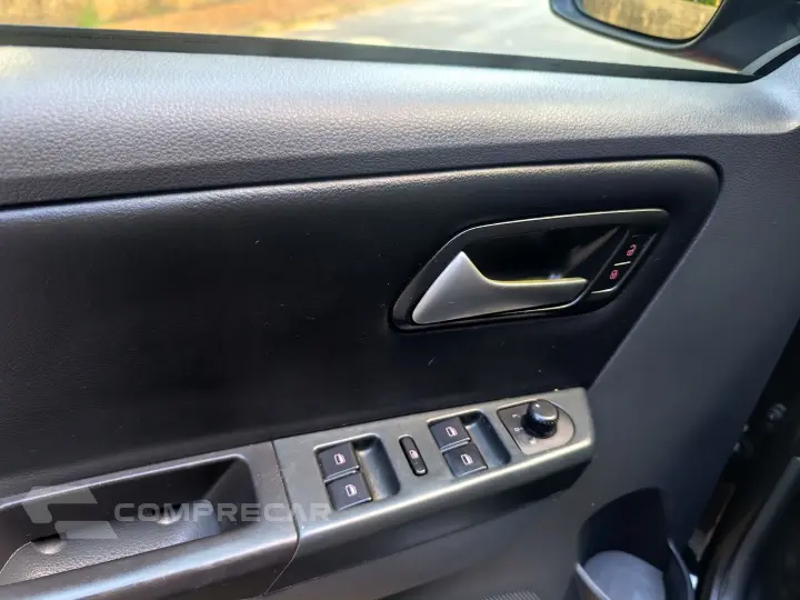 FOX 1.6 MI ROCK IN RIO 8V FLEX 4P MANUAL