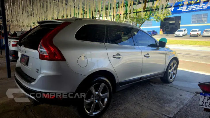 XC 60 2.0 T5  5p
