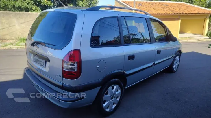 Zafira 2.0 4P FLEX EXPRESSION 7 LUGARES AUTOMÁTICO