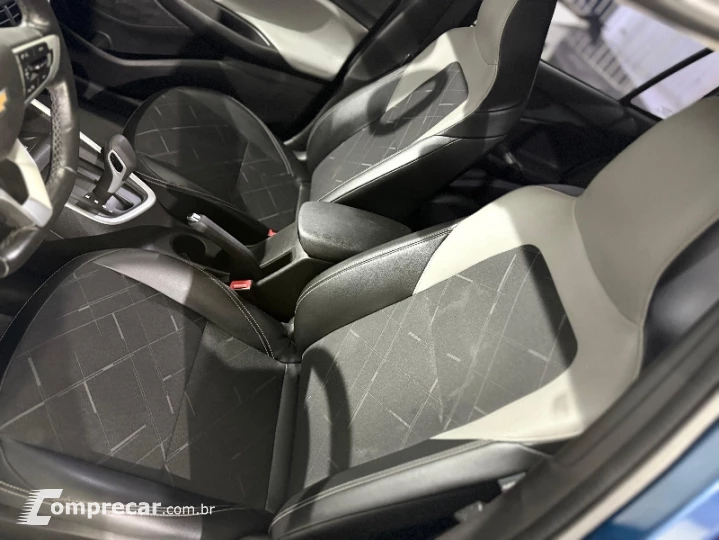 ONIX 1.0 Turbo Premier