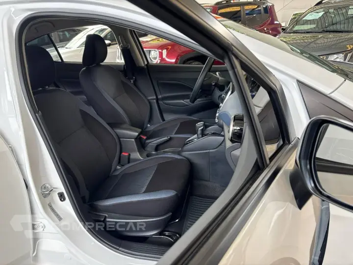 VERSA Advance 1.6 16V Flex Aut.