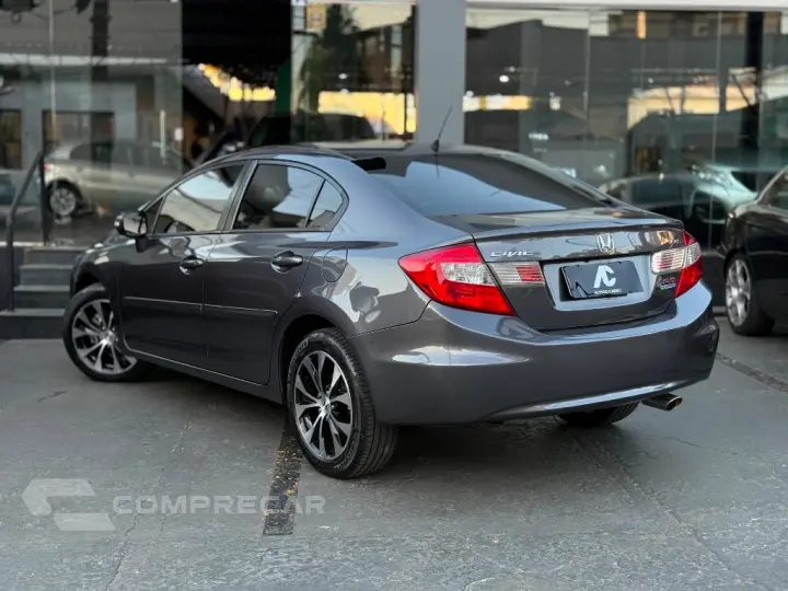 Civic Sedan LXR 2.0 Flexone 16V Aut. 4p