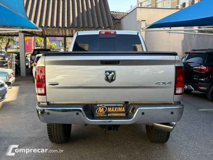 RAM 6.7 2500 Laramie 4X4 CD I6 Turbo