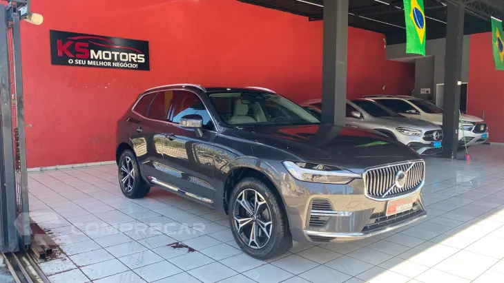 VOLVO XC60 2.0 T8 RECHARGE INSCRIPTION EXPRESSION AWD