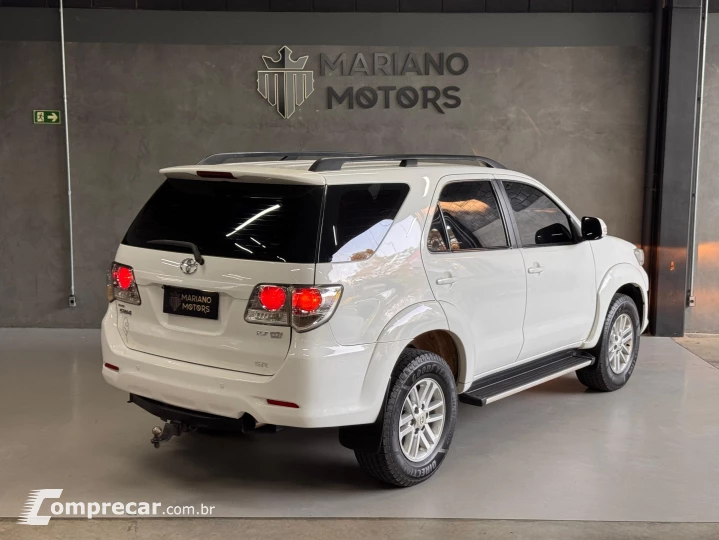 HILUX SW4 2.7 SR 4X2 16V FLEX 4P AUTOMÁTICO