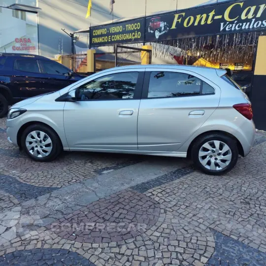 ONIX HATCH LT 1.4 8V FlexPower 5p Mec.