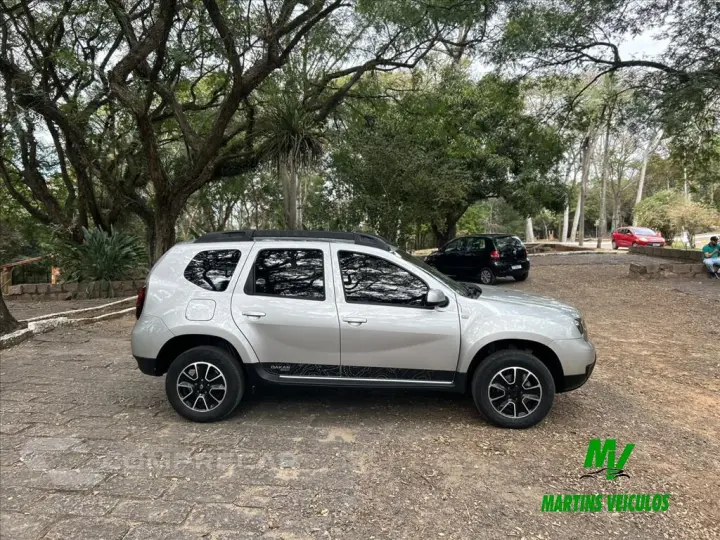 DUSTER 1.6 DAKAR 4X2 16V FLEX 4P MANUAL