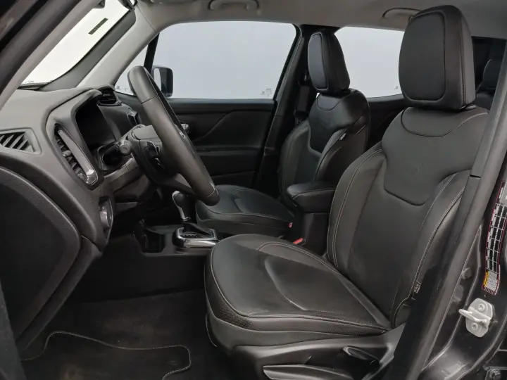 RENEGADE 1.3 T270 TURBO FLEX LONGITUDE AT6