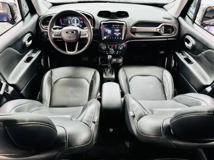 RENEGADE LONGITUDE T270 1.3 TB 4X2 FLEX AUT