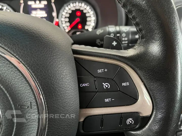 RENEGADE 1.8 16V Longitude