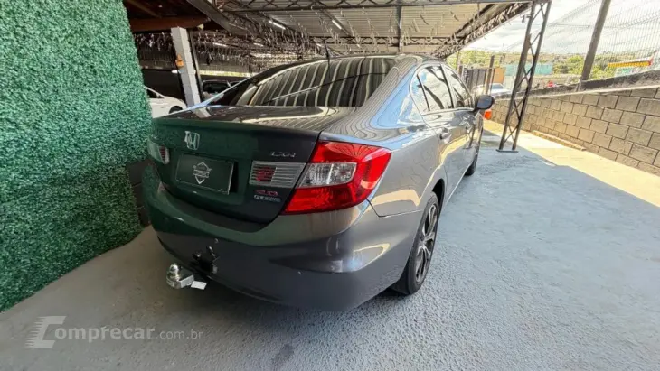 Civic Sedan LXR 2.0 Flexone 16V Aut. 4p
