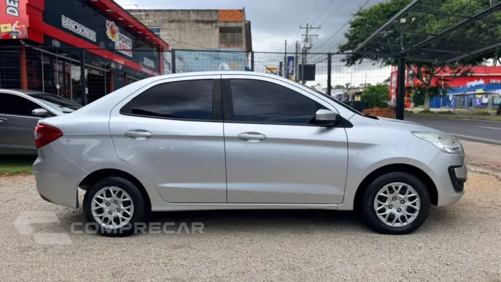 Ka + Sedan 1.5 12V 4P FLEX TI-VCT SE