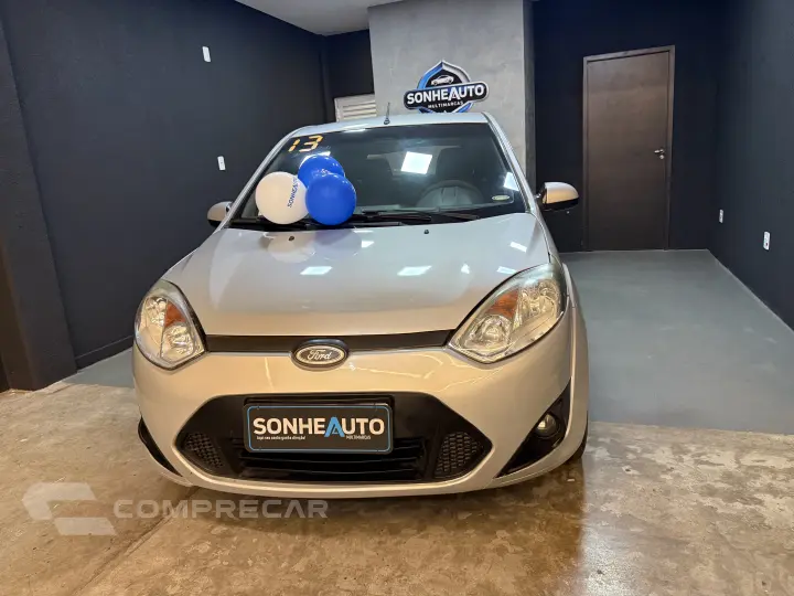 FIESTA 1.6 MPI Class Hatch 8V