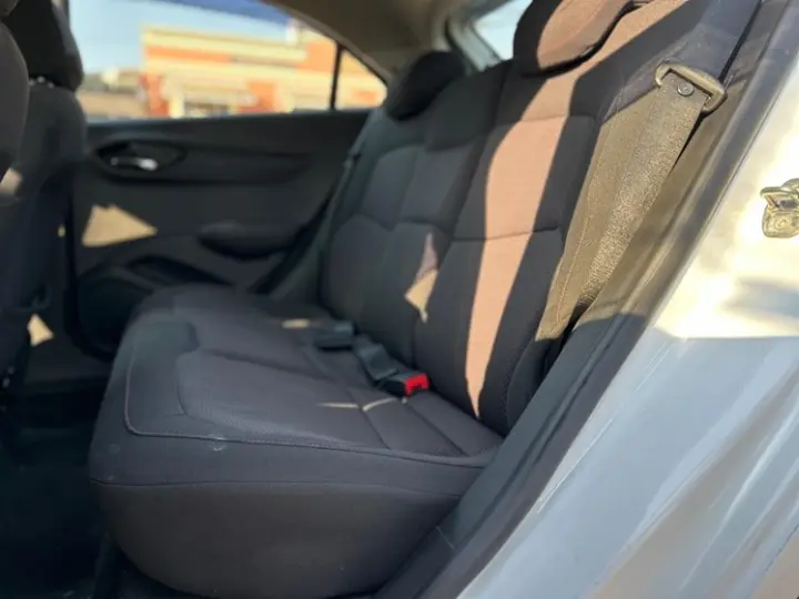 ONIX 1.4 MPFI LTZ 8V