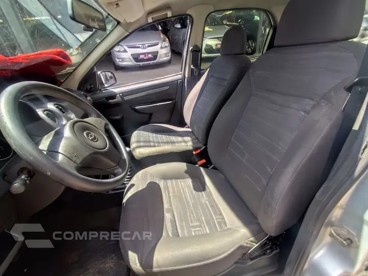 PRISMA 1.4 MPFI MAXX 8V FLEX 4P MANUAL