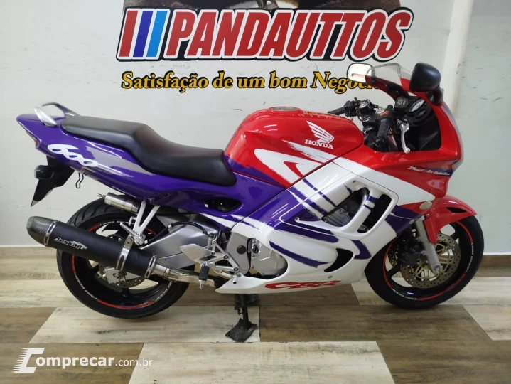 CBR 600 F
