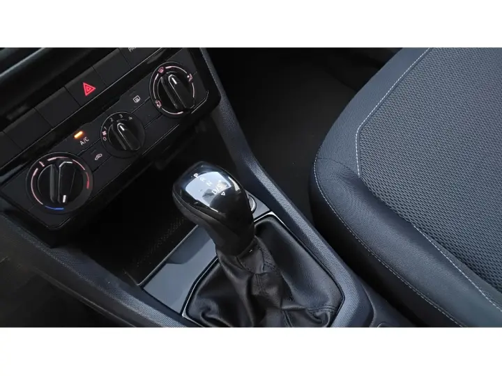 T-CROSS 1.0 200 TSI TOTAL FLEX AUTOMÁTICO