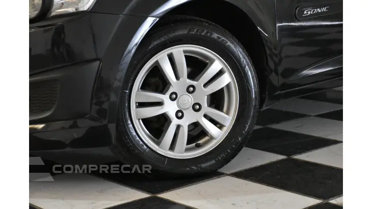 SONIC HATCH - 1.6 LT 16V 4P MANUAL