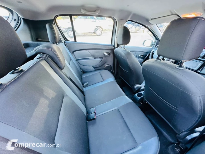 SANDERO 1.6 16V SCE Stepway Easy-r