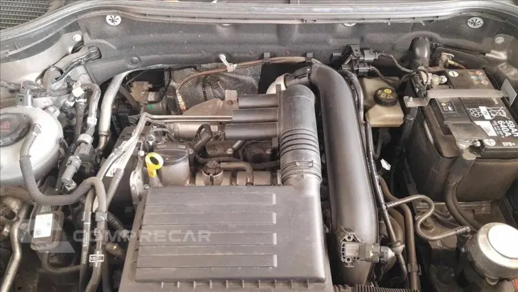 TAOS 1.4 250 TSI TOTAL FLEX HIGHLINE AUTOMÁTICO