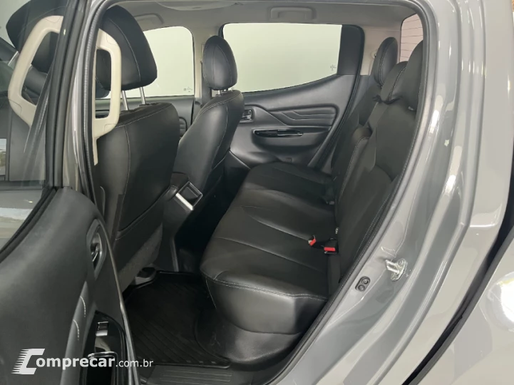 L200 TRITON 2.4 16V Turbo Sport Hpe-s CD 4X4