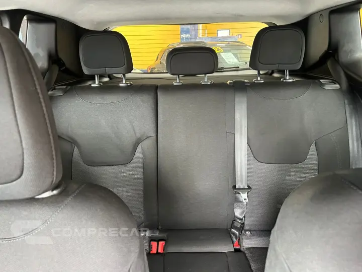 Renegade Longitude 1.8 4x2 Flex 16V Aut.