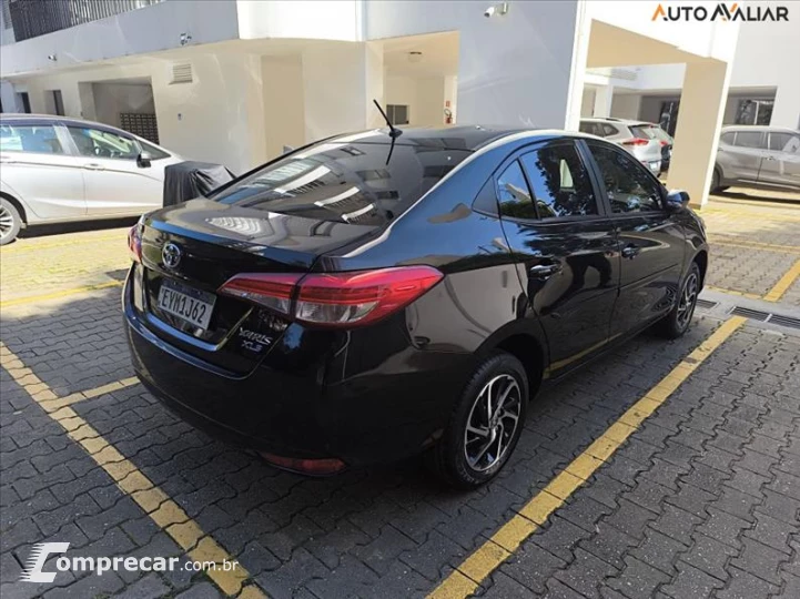 YARIS 1.5 16V Sedan XLS Connect