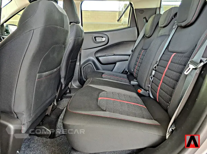 TORO 1.8 16V EVO Freedom AT6