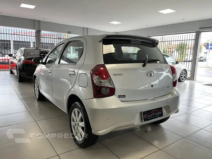 ETIOS HB XPLUS AT