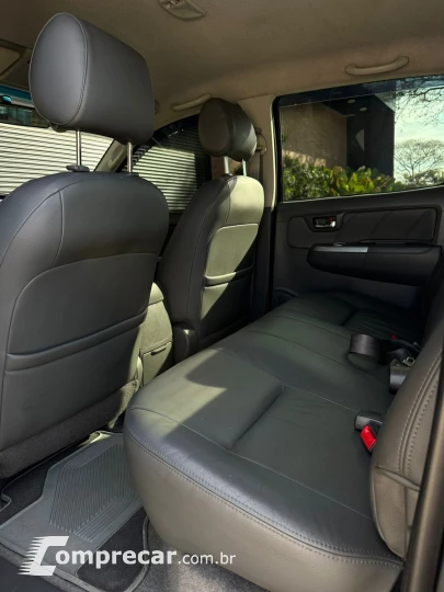 Hilux CD SRV D4-D 4x4 3.0 TDI Diesel Aut