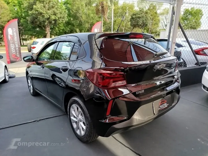 ONIX HATCH LT 1.0 12V TB Flex 5p Mec.