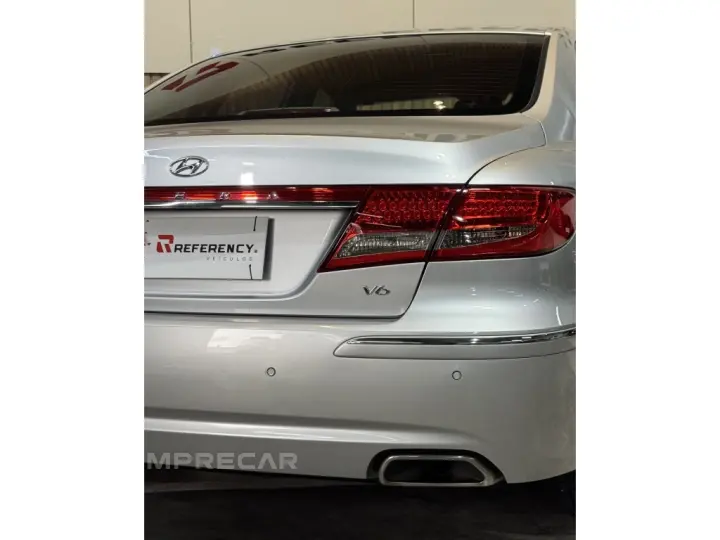 AZERA 3.3 MPFI GLS SEDAN V6 24V GASOLINA 4P AUTOMÁTICO