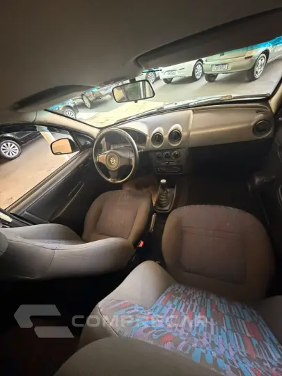 CELTA 1.0 MPFI LT 8V