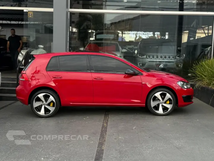 Golf Comfortline 1.4 TSI 140cv Aut.