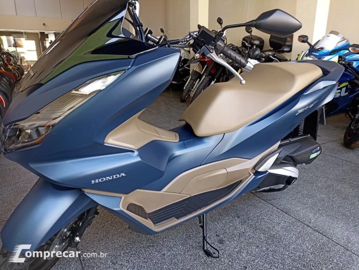 PCX 160 DLX