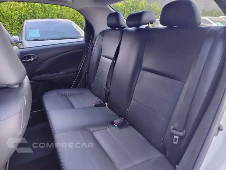 ETIOS 1.5 Platinum Sedan 16V