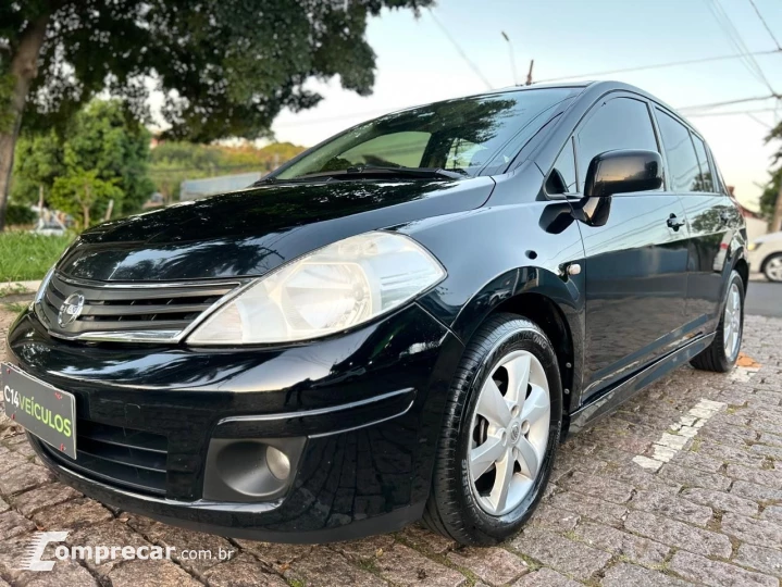 TIIDA SL 1.8/1.8 Flex 16V Aut.