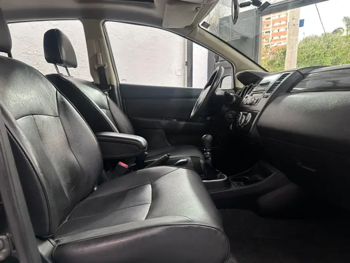 TIIDA SL 1.8/1.8 Flex 16V  Mec.