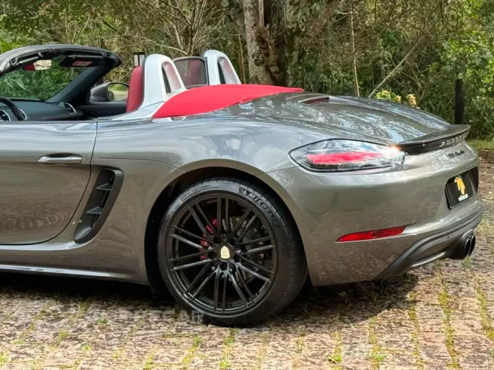718 Boxster 2.0 300cv