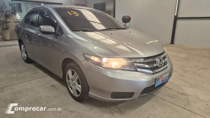 CITY 1.5 DX Sedan 16V
