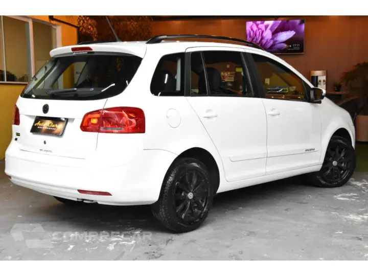 SPACEFOX 1.6 MI TREND 8V FLEX 4P MANUAL