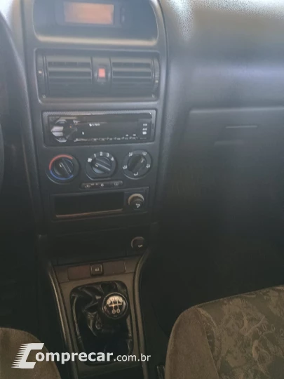 Astra sedan 1.8