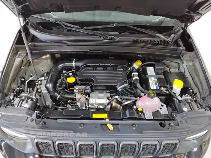 RENEGADE 1.3 T270 TURBO FLEX LONGITUDE AT6