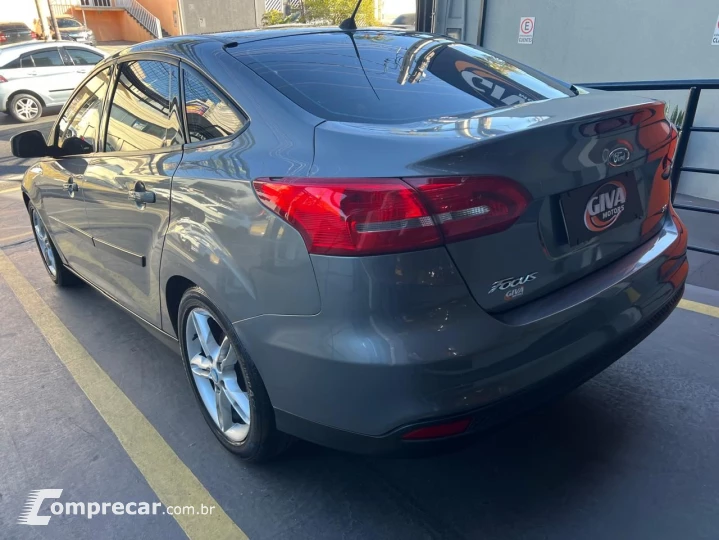 Focus Sedan 2.0 16V/2.0 16V Flex 4p Aut.