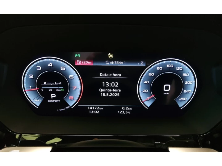 A3 2.0 40 TFSI MHEV SEDAN PERFORMANCE BLACK S-TRONIC
