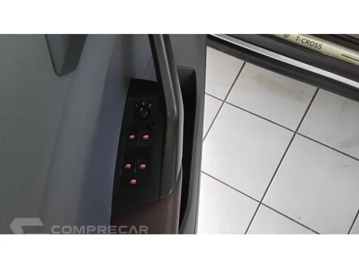 T-CROSS 1.0 200 TSI TOTAL FLEX SENSE AUTOMÁTICO
