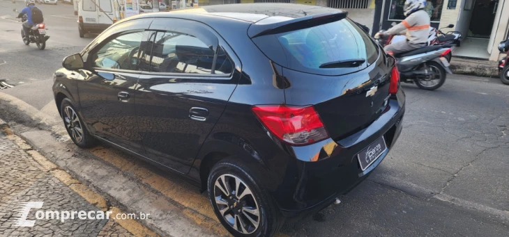 ONIX 1.4 MPFI LTZ 8V