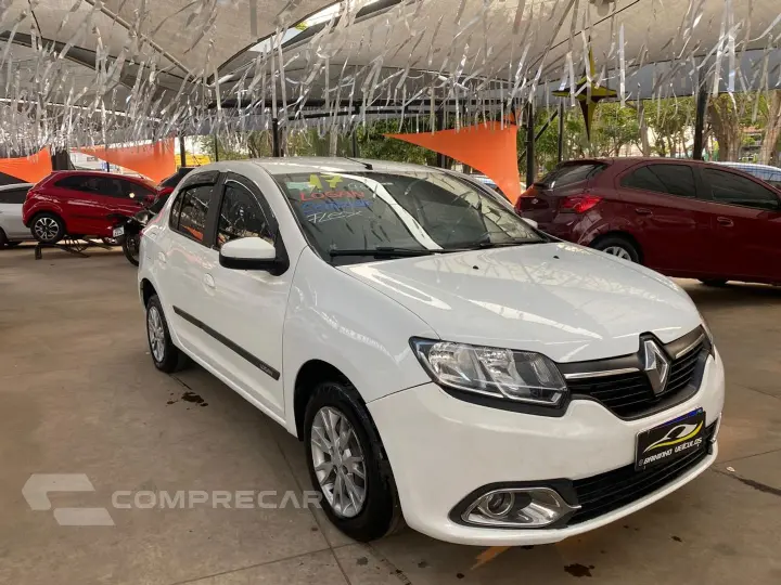 Logan 1.6 Expression 8V Flex 4P Manual